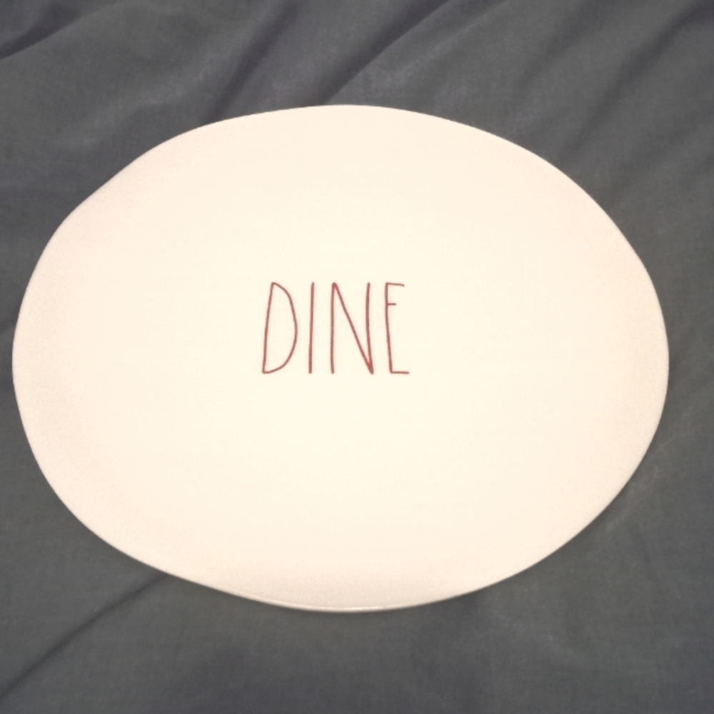 🪻4/$25🪻Rae Dunn Artesan Collection by Magenta "DINE" melamine plate, EUC ✨